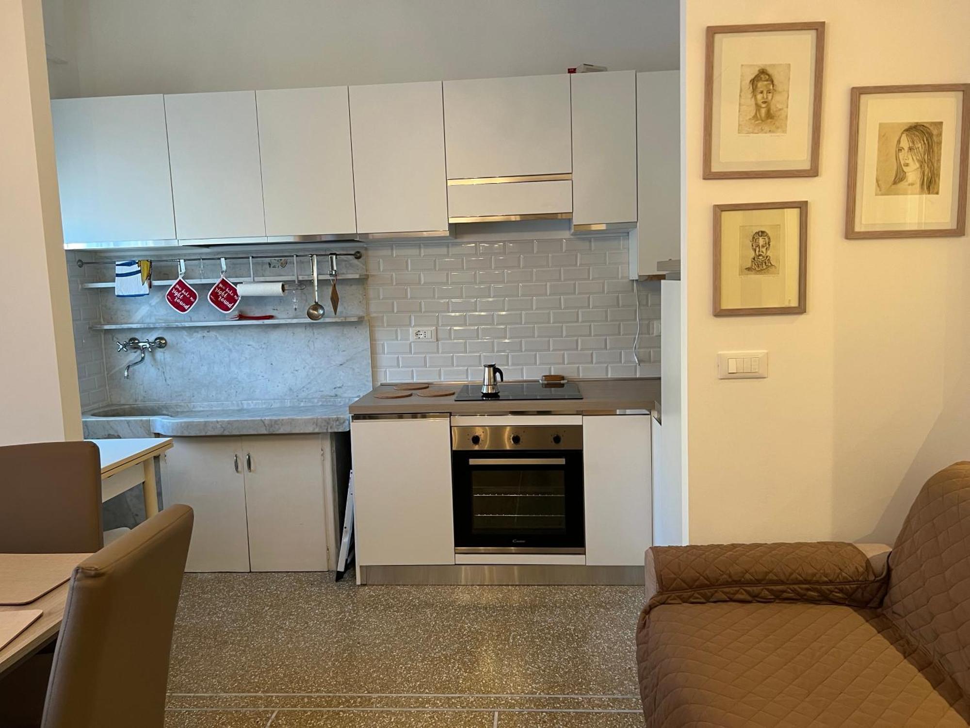Artista - 10 Min Stazione Apartment *